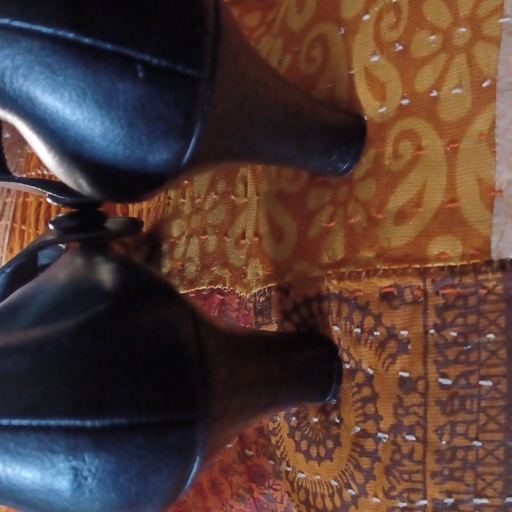 American Eagle Lower East Side Women Kim Black leather Mary Jane Pumps, sz 9 - Picture 7 of 9